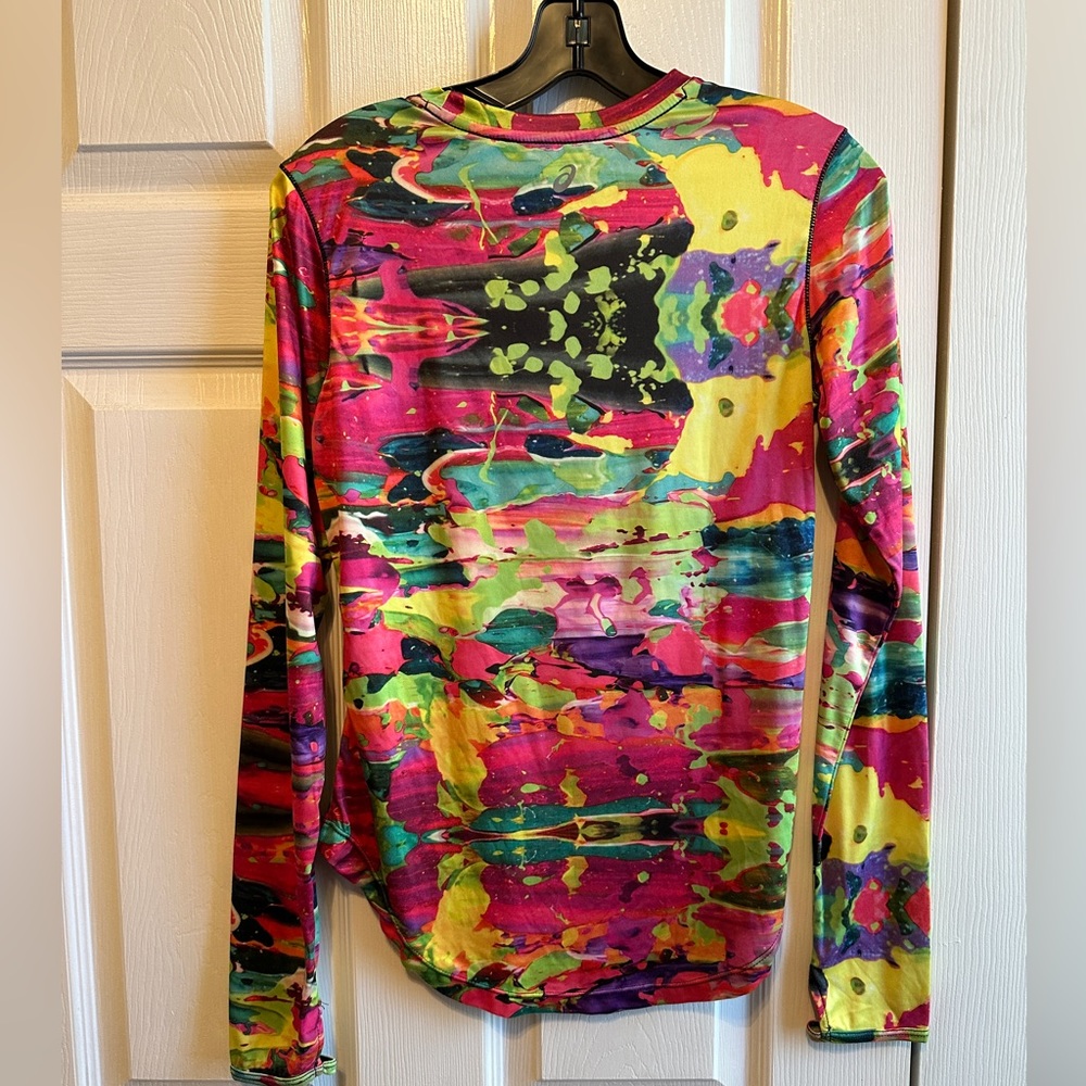 Running top - Picture 2 of 2